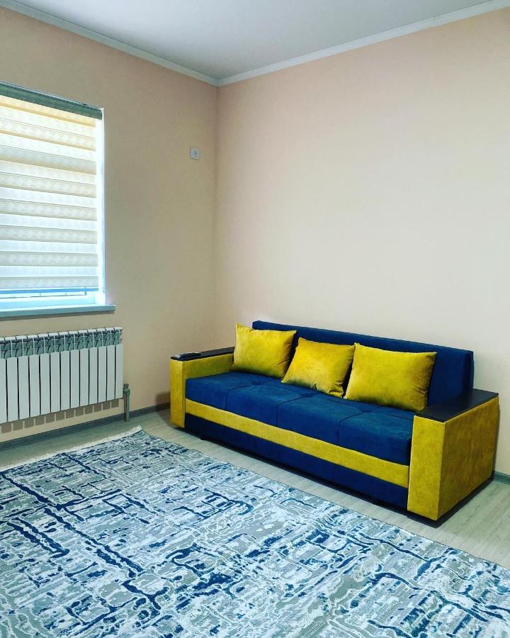 Apart House Turkistan エクステリア 写真
